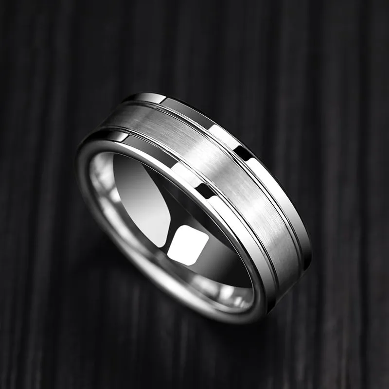 Bröllopsringar Casual 7m bredd Mans Fashion White Tungsten Carbide Ring borstade ytan Två spår för människan Storlek 7-12