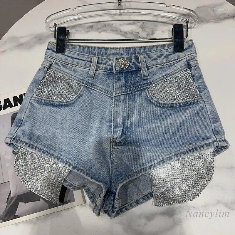 Jean 2024 été Y2k short femme strass pantalon rue fille métal diamant poche fuite conception Denim