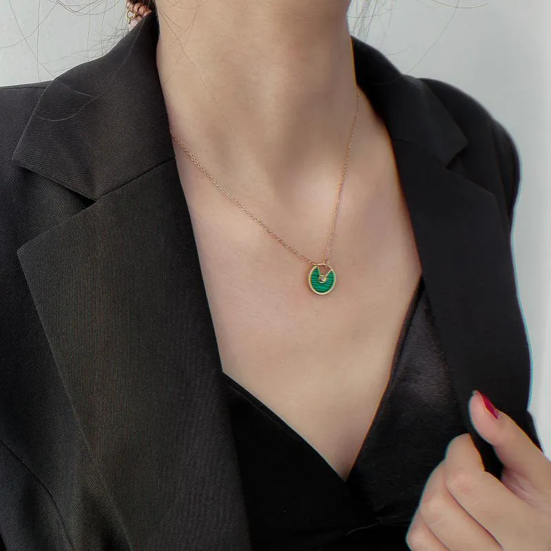 Pendant Necklaces Vintage Bling Rhinestones Geometric For Women Green Metal Open Round Chokers Necklace Everyday Jewelry