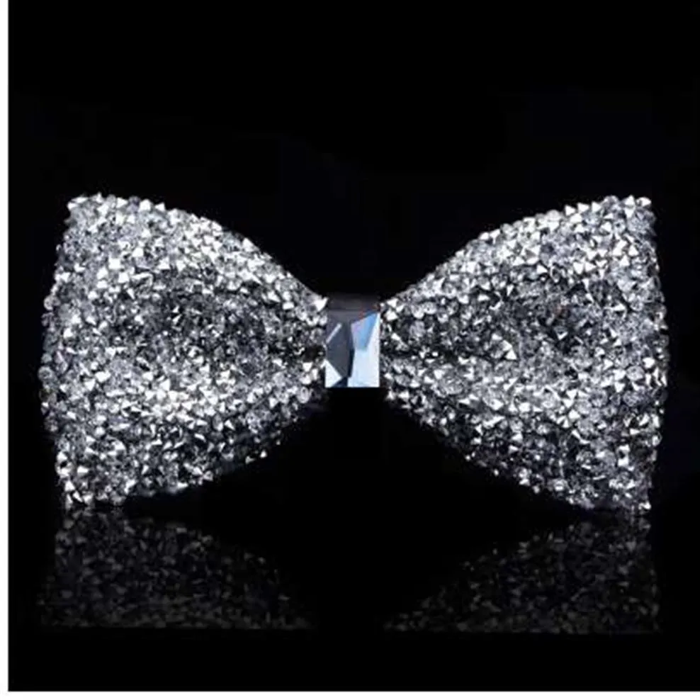 Новый галстук -галстук Crystal Bling Butterfly Узел для мужчин свадебный банкет -пистолет Club Party Gridegroom Shinning247V
