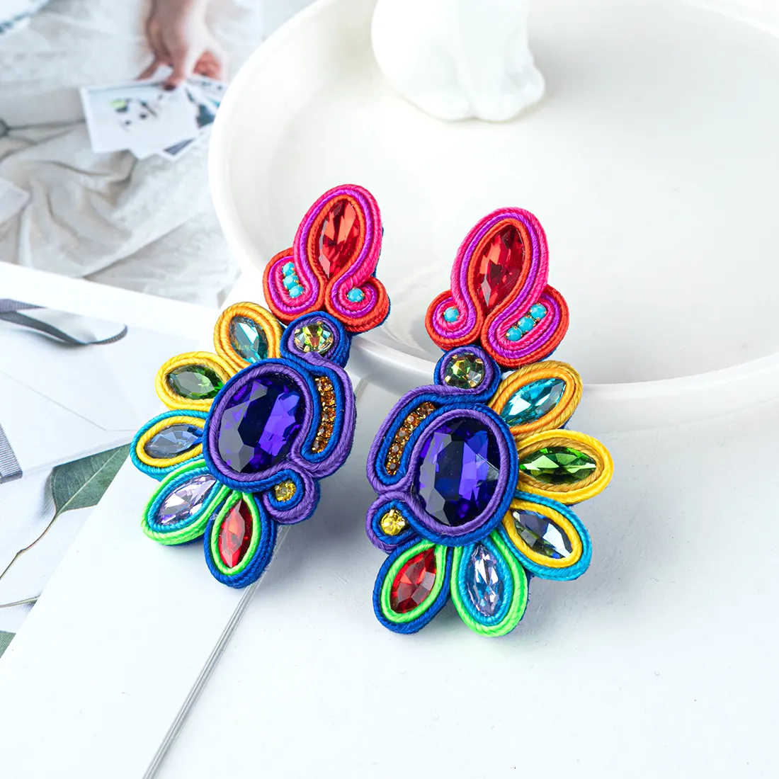 Bengelen kroonluchter kpacta vintage soutache handgemaakte verkoop oorbellen voor vrouwen bengelen charmes accessoires bohemian soutache mode sieraden 230515