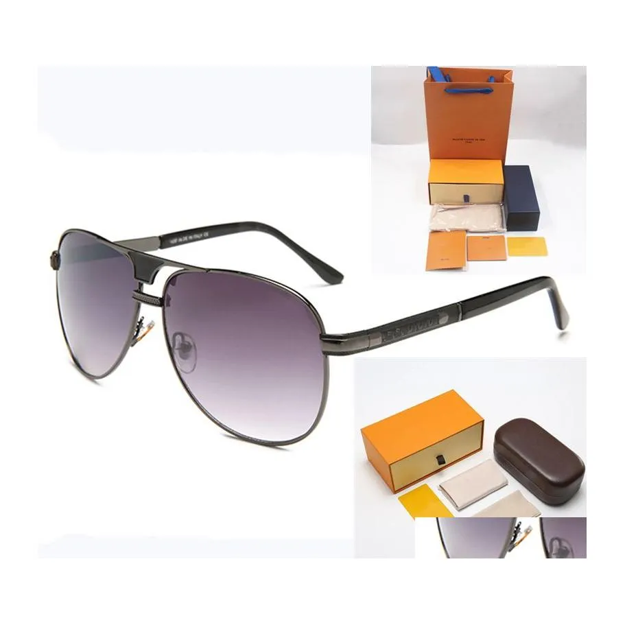 Sunglasses Eyeglasses 9017 Accessories Flowers Colors Gift Boxes Clear Lens 0 Degree Designer Men Outdoor Shades Pc Frame Fashion Cl Dhlpd