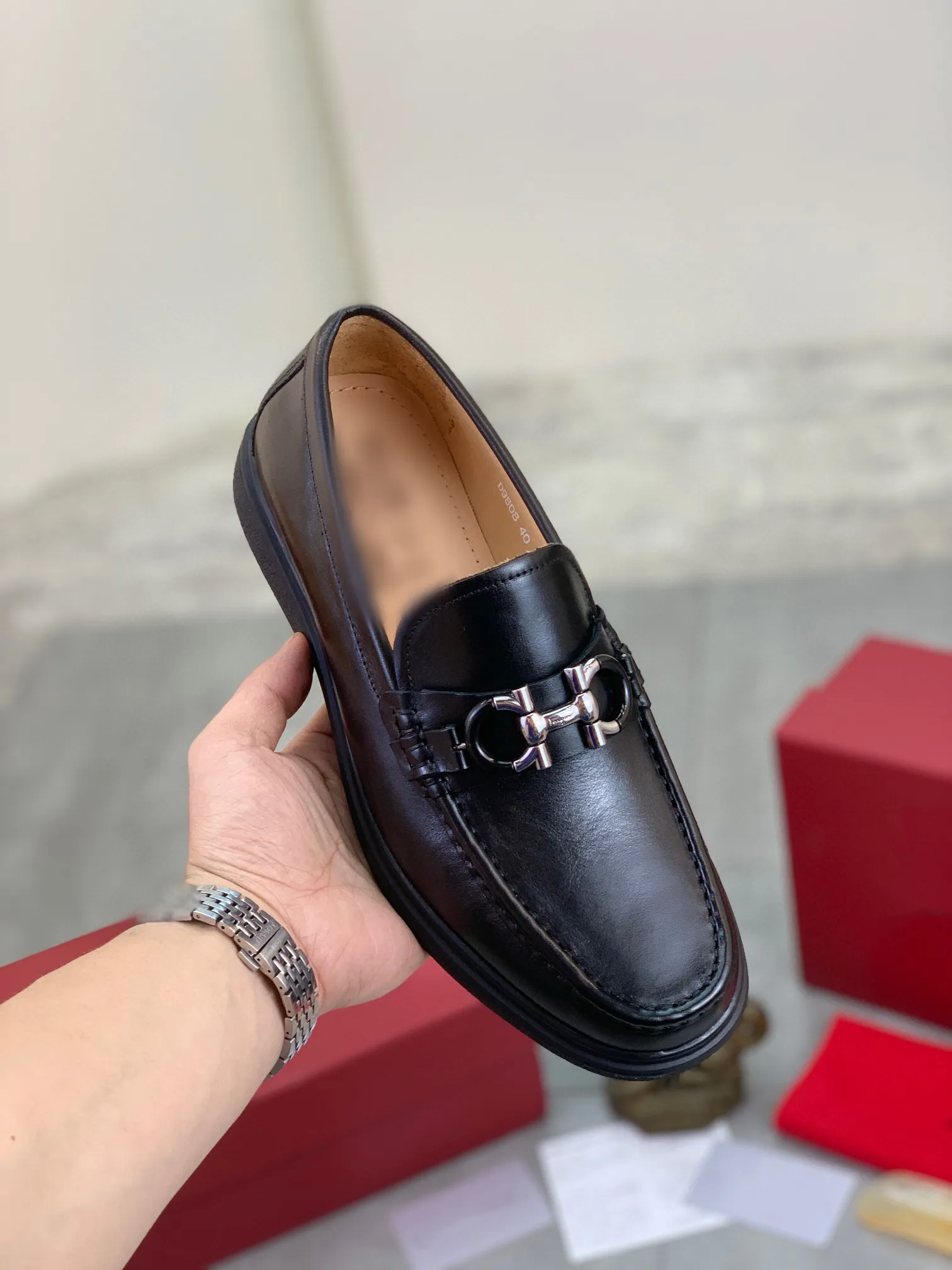 Fashion men designer dress shoes matte PU leather silver buckle lace-up  formal business men's shoes with red box from Dhgate Dress Shoes - price  115.04