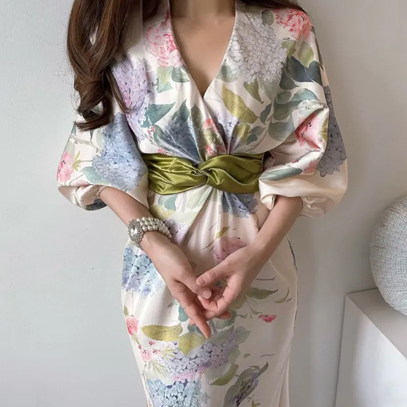 Japanese Style Satin Maxi Dress Women Summer Flower Printed Lantern Sleeve Mid-Calf Dress with V-Neck and Zipper Closure from Dhgate Basic & Casual Dresses - price 43.97 Japanese Style Satin Maxi Dress Women Summer Flower Printed Lantern Sleeve Mid-Calf Dress with V-Neck and Zipper Closure from Dhgate Basic & Casual Dresses - price 43.97