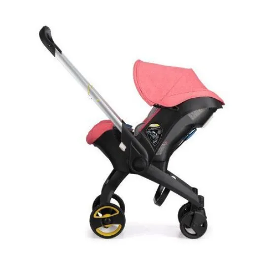 Hot-Selling Fashion Baby Barnvagn 3 i 1 med bilstol Babasinet High Landscope Folding Baby Carriage PRAMS FÖR NYTTFORNS DESIGNER COMRFTINale Elastic