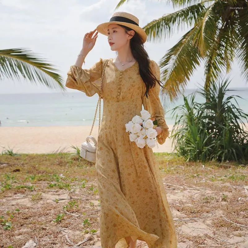 Casual Dresses 2023 Spring V-ringknapp Floral Long Dress Vintage Lantern Sleeve Vestidos de Mujer Elegant Loose Slim Fit Robe Femme