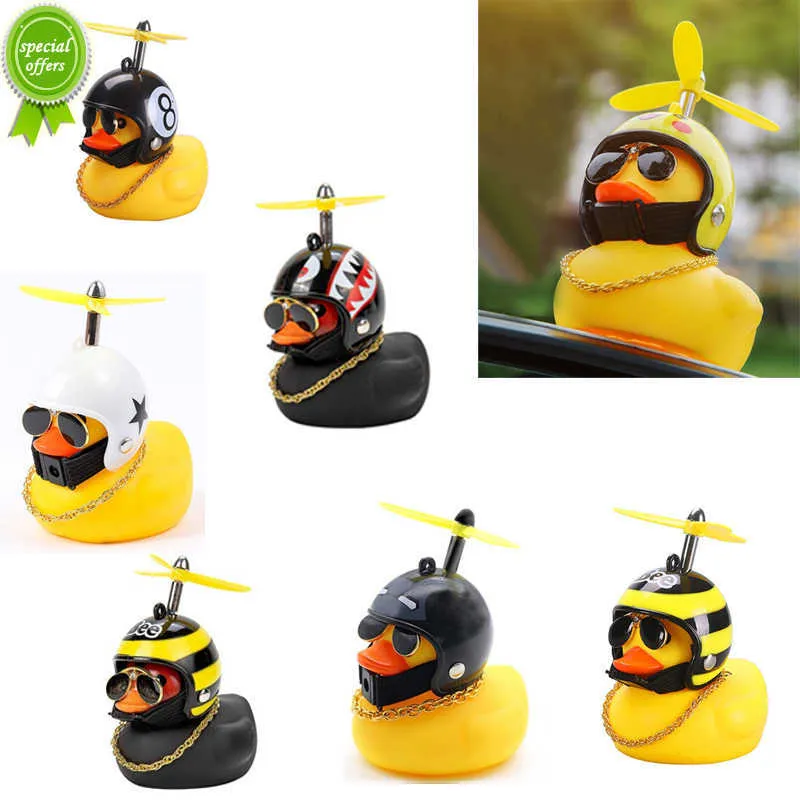 Brinquedo de pato de borracha novo com capacete com capacete pequeno/amarelo pato bike chiclete capacete de bicicleta de ciclismo de ciclismo decoração de carro