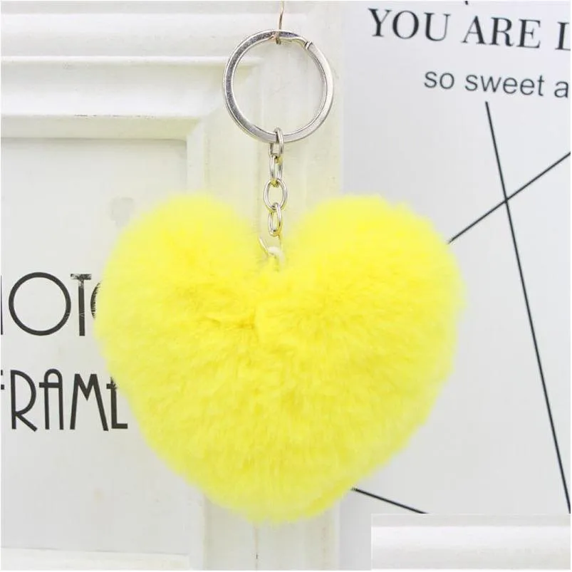 Key Rings Heartshaped Pom Fluffy Keychain Pendant Ornament Organizer Holder Novelty Gift Keyring Accessories Women Keychains 916 Q2 Ot1Q2