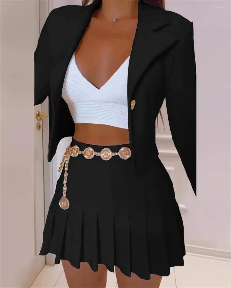 Zweiteiliges Kleid 2023 in Frauen Kleider Sets ärmellose Blazer Minirock Anzug weibliche Kleidung Mode Büro Dame formale Stücke Set