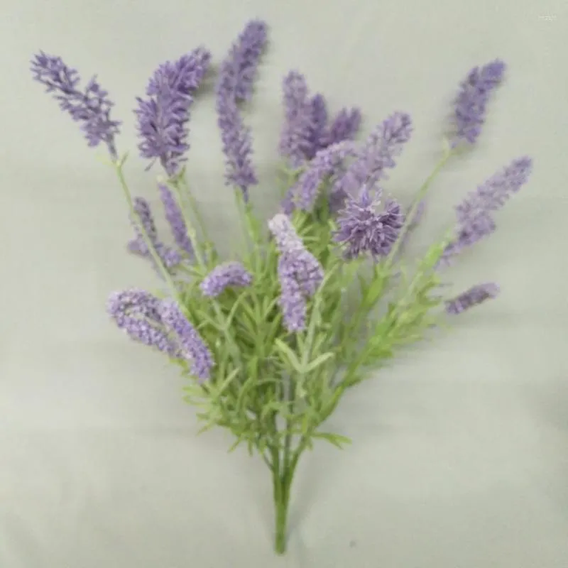 Dekorative Blumen Faux Lavendel Blume Kunststoff Falscher Blumenstrauß Nicht verwelkende Simulation Hochzeitsfeier Gefälschte Pflanzendekoration