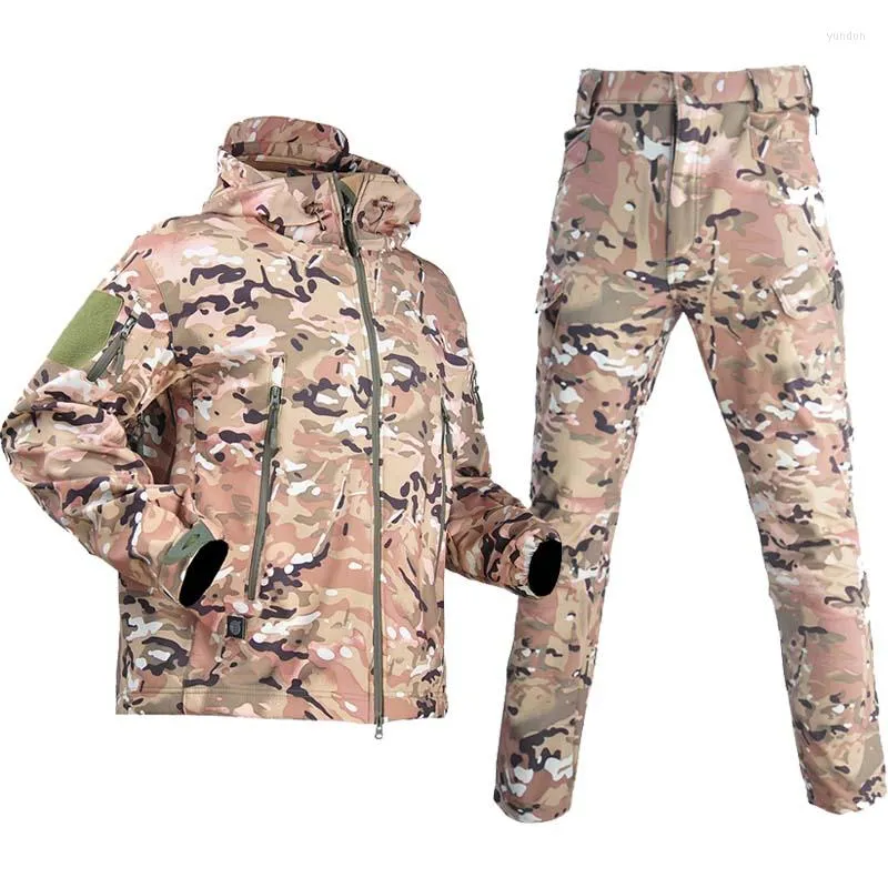 Hunting Jackets Tactical Soft Shell Jacket Set Men Army Jackets&Pant Waterproof Warm Camo Clothes Military Fleece Coat Windbreaker