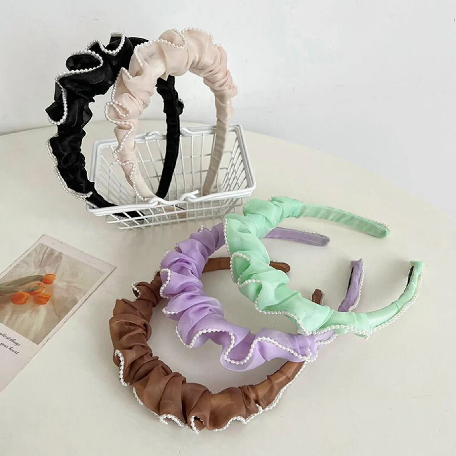 Neue Mode Haar Zubehör Für Frauen Plissee Blume Haarband Seite Perlen Stirnband Für Erwachsene Casual Weiche Kopfbedeckungen