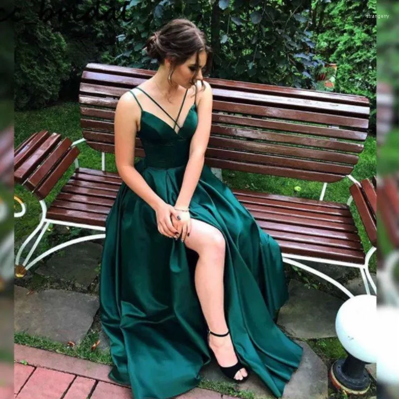 Party Dresses Green Evening Long 2023 Kvinnor Split prom nattklänningar plus storlek elastisk satin vestidos de noiva