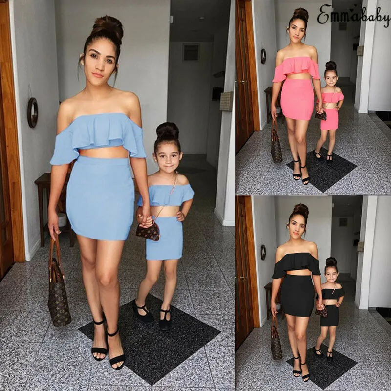 Familie Matching Outfits Zet Pakaian Pasangan Keluarga Fashion Baru Rok Ramping Atasan Potong Tank Tanpa Tali Ruffle Anak Perempuan Wanita Musim Panas Ibu 230516