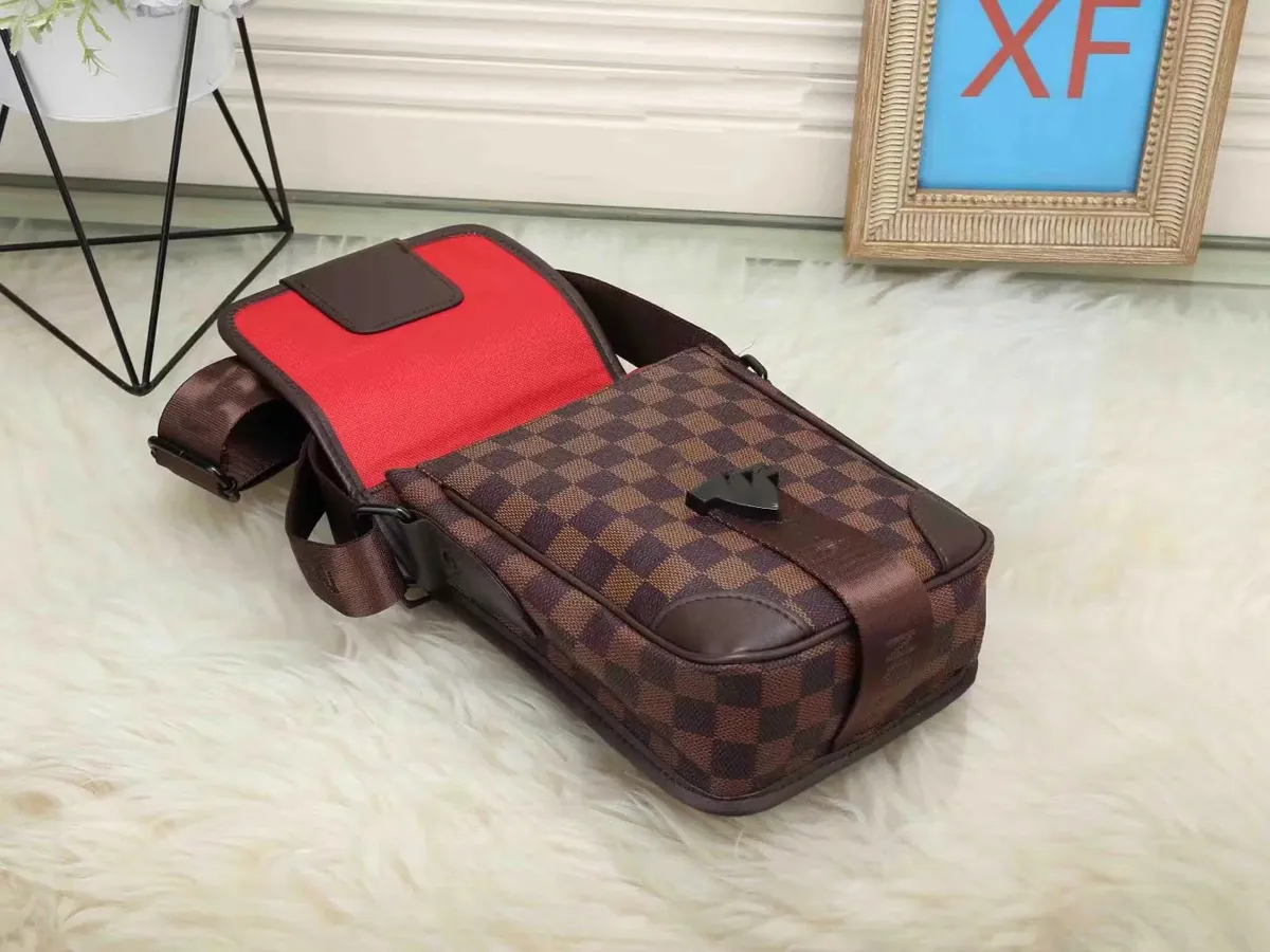 Bolso cartero hombre 2025