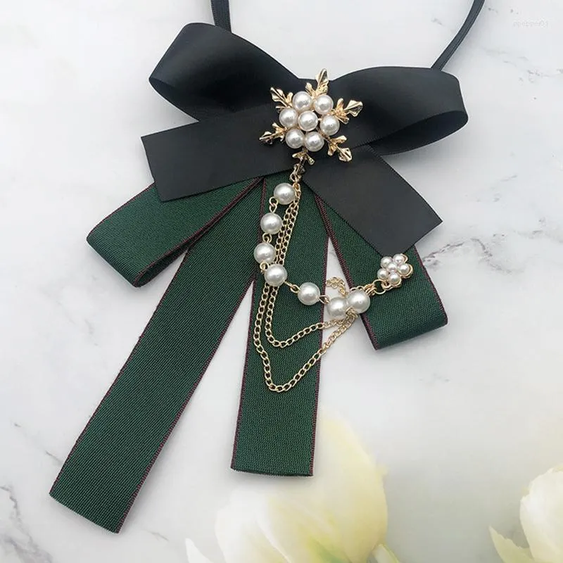 Bow Ties Korean BowKties Formalne wstążki Suit Green Women Bowknot Shirt Brooch Brooch Regulowane impreza Elegancka Motyl Motyl