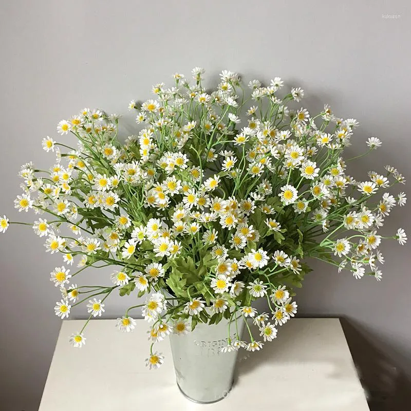 Decorative Flowers Artificial Daisy Silk Fake Chamomile Stamen Small For Wedding Home Table Decor