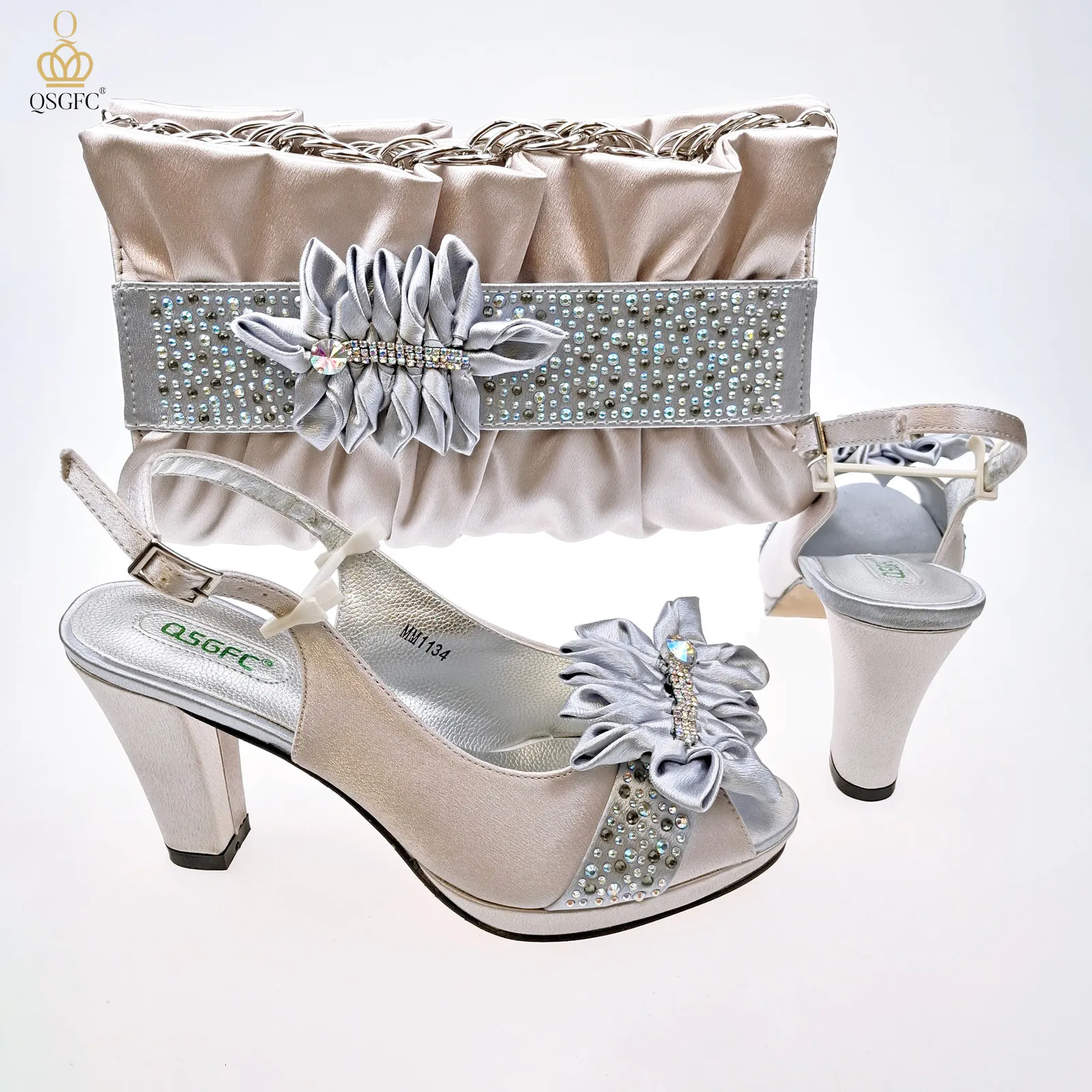 فستان أحذية qsgfc sepatu dan tas wanita perjamuan berlian buatan dekorasi ujung kaki mengintip warna perak aterbaru 230516