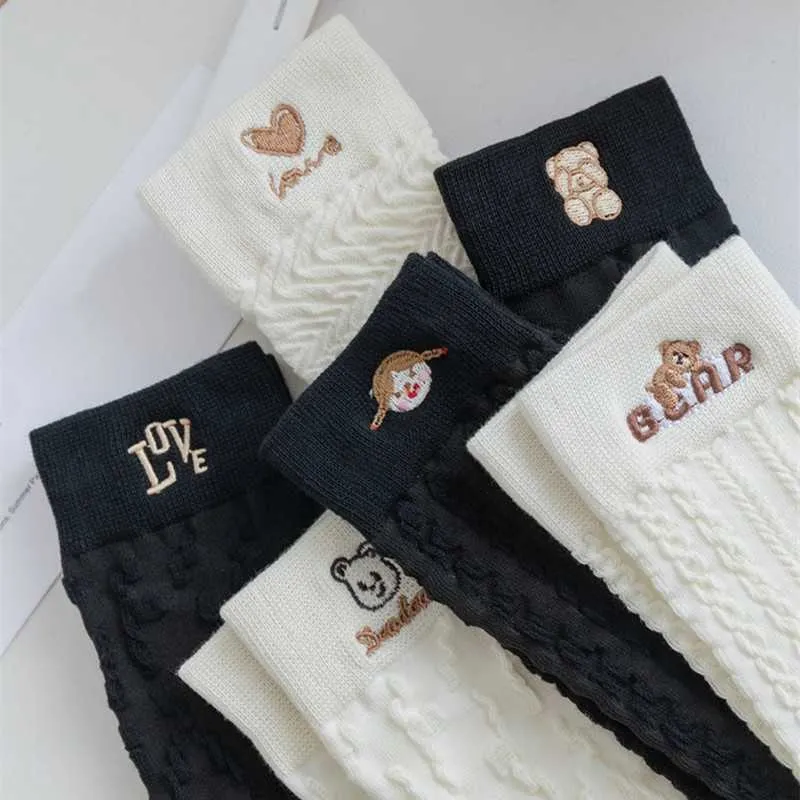 Socks Hosiery Jk Lolita Cute Cartoon Socks Embroidered College Style School Girls Long Socks Japanese Fashion Harajuku Black White Socks P230517