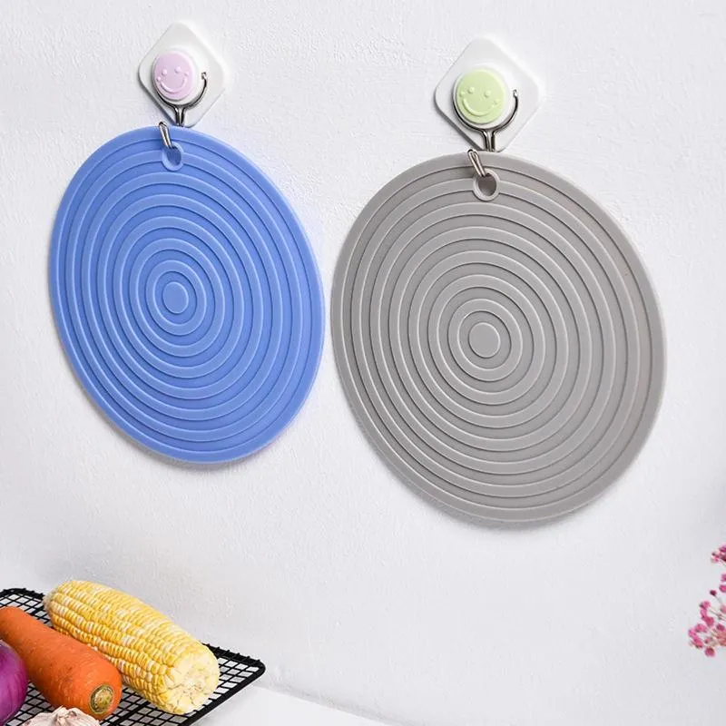 Bord mattor silikon placemat fast färg rund matta värmeisoleringsplatta dekorativ för hemrestaurangdekoration