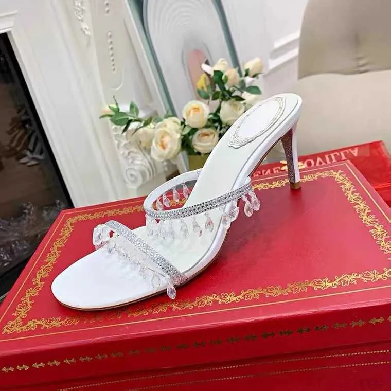 Rene Caovilla högkvalitativa designers Sandaler 100% läder Nya kvinnor Sandal Summer Crystal Pendant Wedding Dress Shoes Heels Heels Sexiga bilder äkta ensam tofflor 3H3G