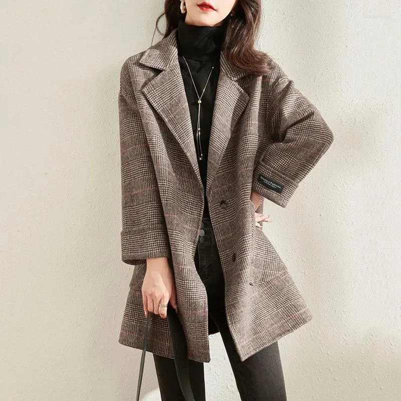 Delle donne di Lana 2023 di Autunno della Molla Cappotto di Lana Delle Donne di Modo Trench Plaid Double-Sided Giacca A Vento Allentato 4XL Capispalla Soprabito femminile