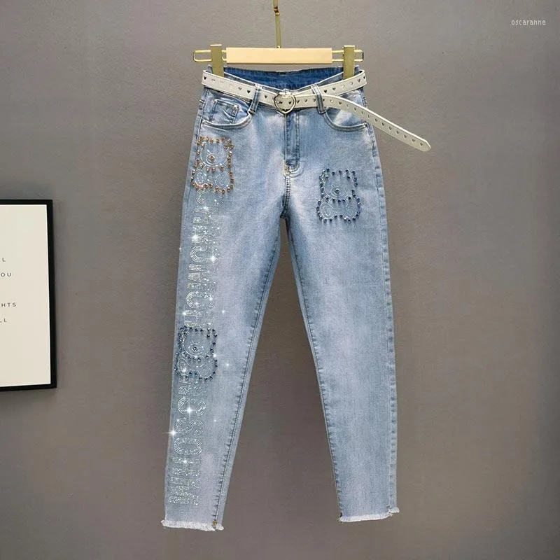 Jeans femme Station européenne industrie lourde ours diamant femme printemps/été 2023 taille haute coupe ajustée jambe pantalon court