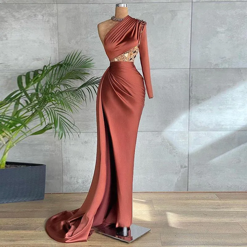 Party Dresses Elegant Satin One Shoulder Evening Gowns Ruched Long Sleeves Mermaid Prom Sweep Train Women Formal Wear Robe De Soir