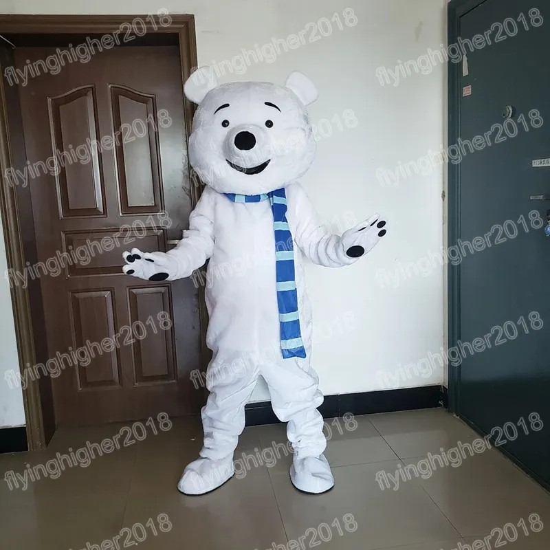 Хэллоуин белый медведь талисман талисмана настройка мультипликационная тема аниме персонаж Рождественский наряд на открытом воздухе.