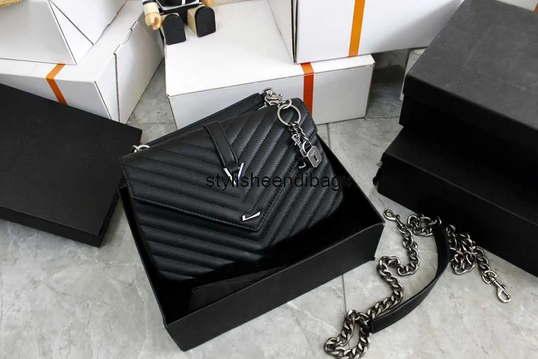 Totes luksusowa marka Tote Crossbody torebka oryginalna skórzana bydła projektant torby komunikatorów 5A Monogramy złota łańcuch 25 cm moda damska czarna