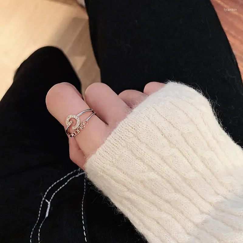 Cluster Rings 2023 Personalized Index Finger Ring Ins Trendy Cool Exquisite G Women's Bague Femme Jewelry Bijoux Bijouterie Female Cute