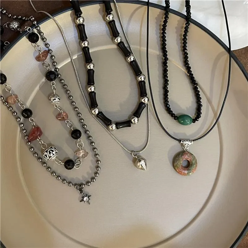 Подвесные ожерелья красочные натуральные камни Кокер Bohemia Grunge Bracelet Grunge Set для женщин модный панк -кольщик хиппи -ювелирные изделия 230517