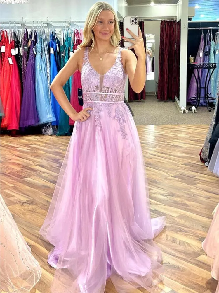 Party Dresses 2023 Graduation Dress Long Applique A Line V Neck Illusion Homecoming Lavender Tulle Backless Women's Formal Gown