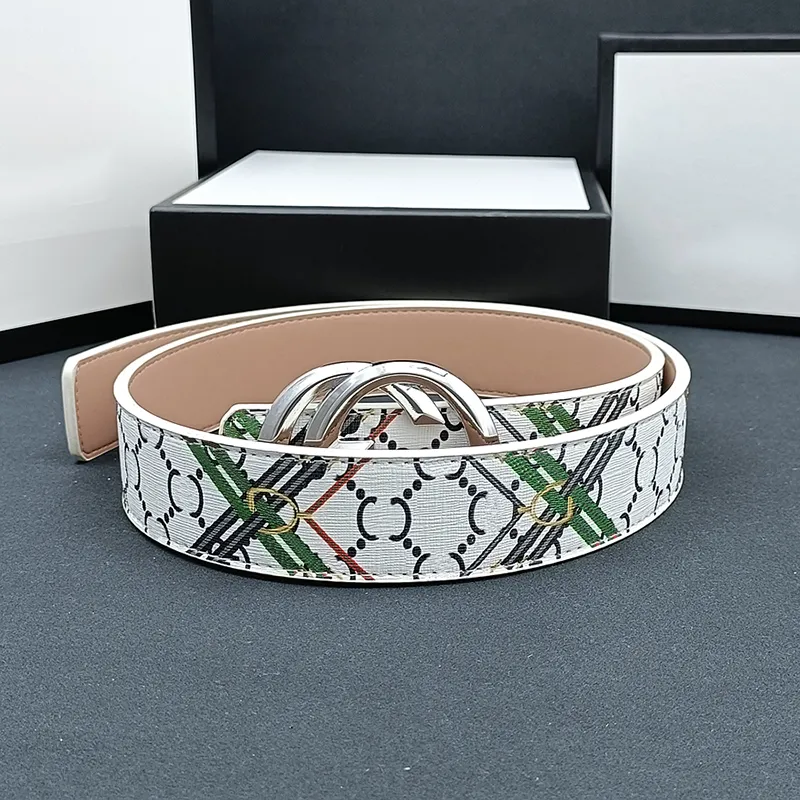 Concepteur de luxe Belt Belt Belt Classic Style Largeur de 3,8 cm Modèle de toile à rayures en matériau en carres de vache est très beau très bien Nice