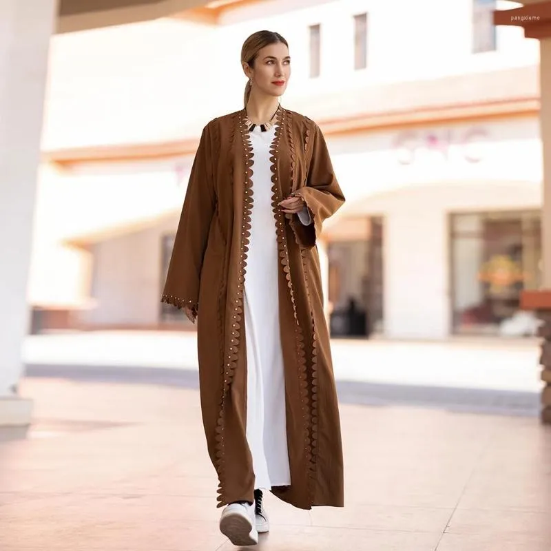 Ropa étnica Abaya abierta para mujer, vestido largo islámico con adorno de pétalos de cuentas, Túnica musulmana Hijab, Kimono turco de Dubái, traje modesto para fiesta