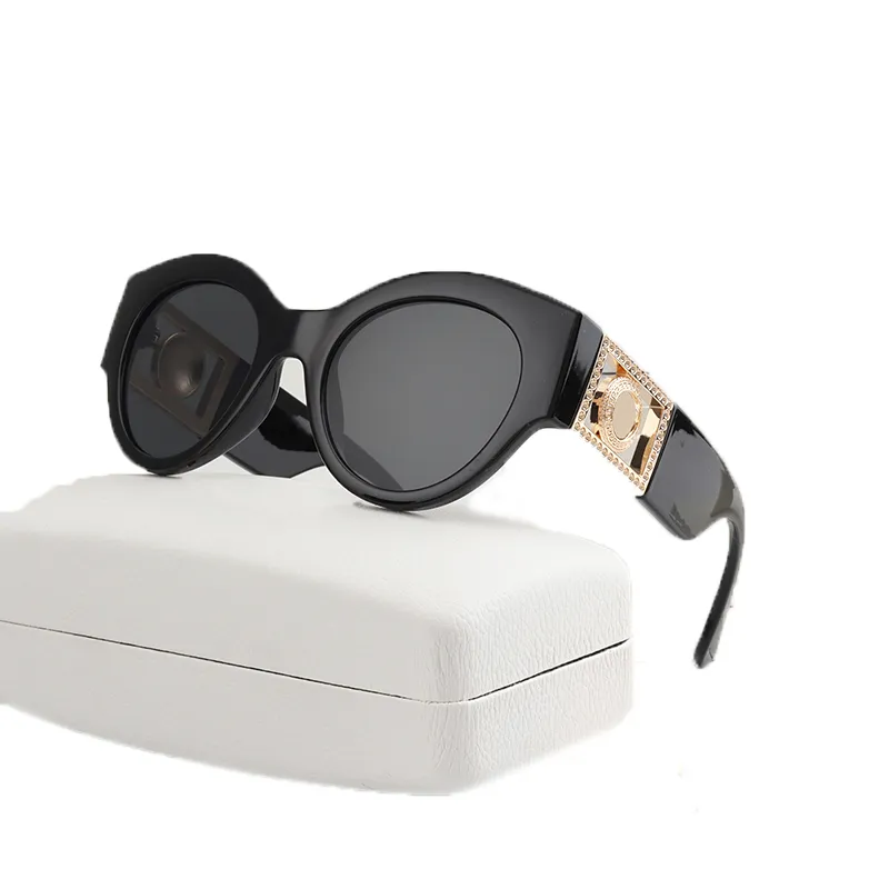 Designer solglasögon för kvinnor män lyxiga solglasögon klassiska märke mode uv400 goggle 6 färger valfritt med box pilot sport rese strandglasögon fabriksbutik