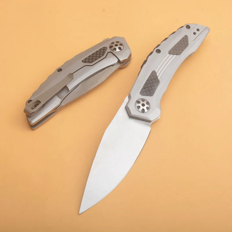 KS5510 FLIPPER Kniv av hög kvalitet D2 Satin Blade CNC Rostfritt stål/kolfiberhandtag Bollbärande snabbt öppna EDC -fickknivar med detaljhandelslådan