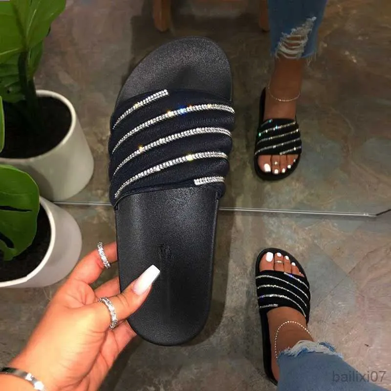 Slippers New Summer Women's Beach Rubber Slippers Shoes Woman Flip Female Rhinestone Candy Sandals Outdoor Flats Casual Black