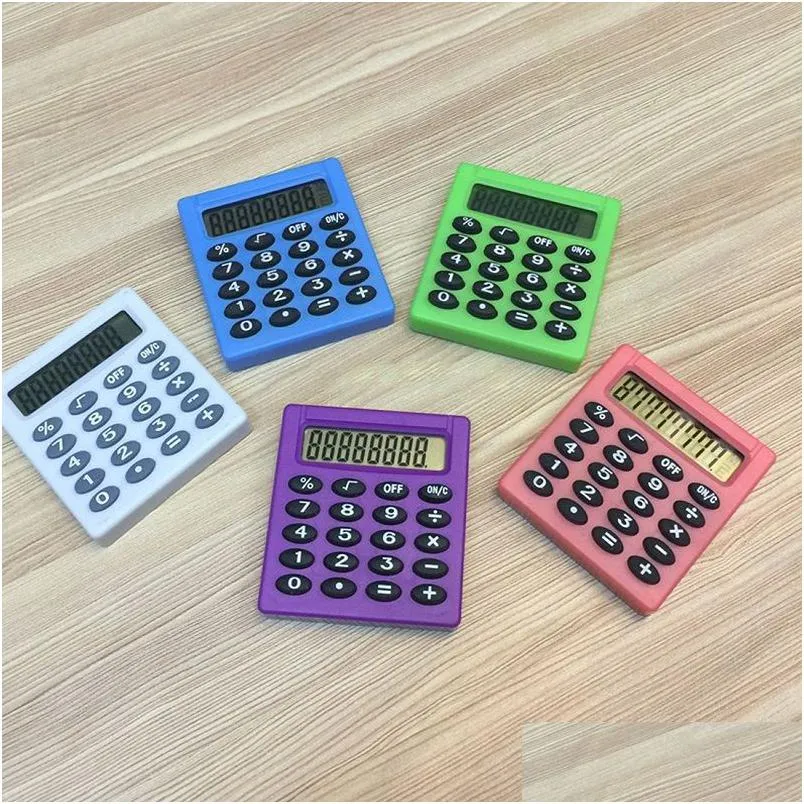 Calculatrices Petite Calculatrice Carrée Portable Poche Scientifique Étudiant Examen Apprentissage Essentiel Bureau École Papeterie 8 Couleurs Drop Dhgqx