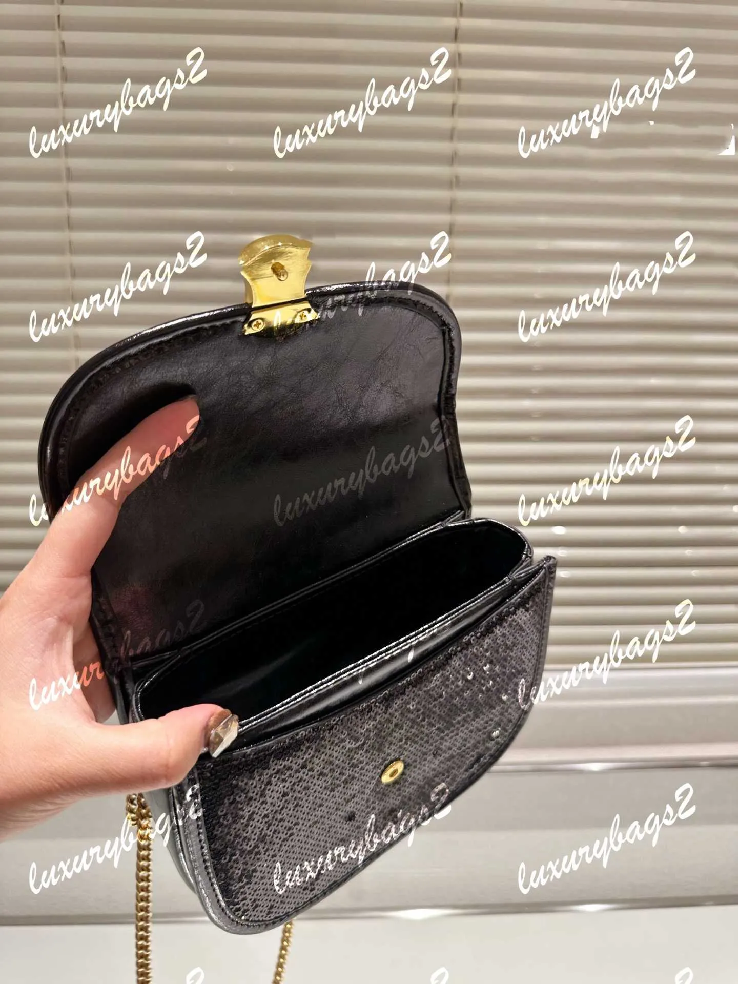 Summer Besace Saddle Fashion Crossbody Bag Designer Projektanci torebka torebka cekin Bling Bling torebka 3 kolory złota srebrna łańcuch 18cm oryginalna skórzana torebka