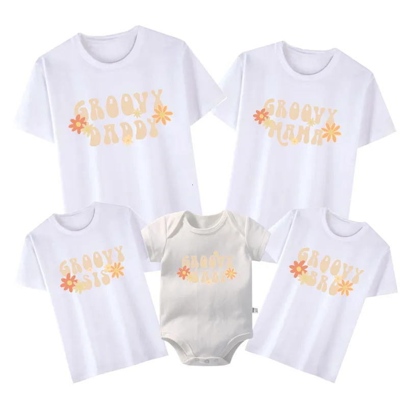 家族のマッチング衣装面白いグルーヴィーなレトロな誕生日パーティーシャツtシャツcottonddy mama sis brobra bro one tese closes230518