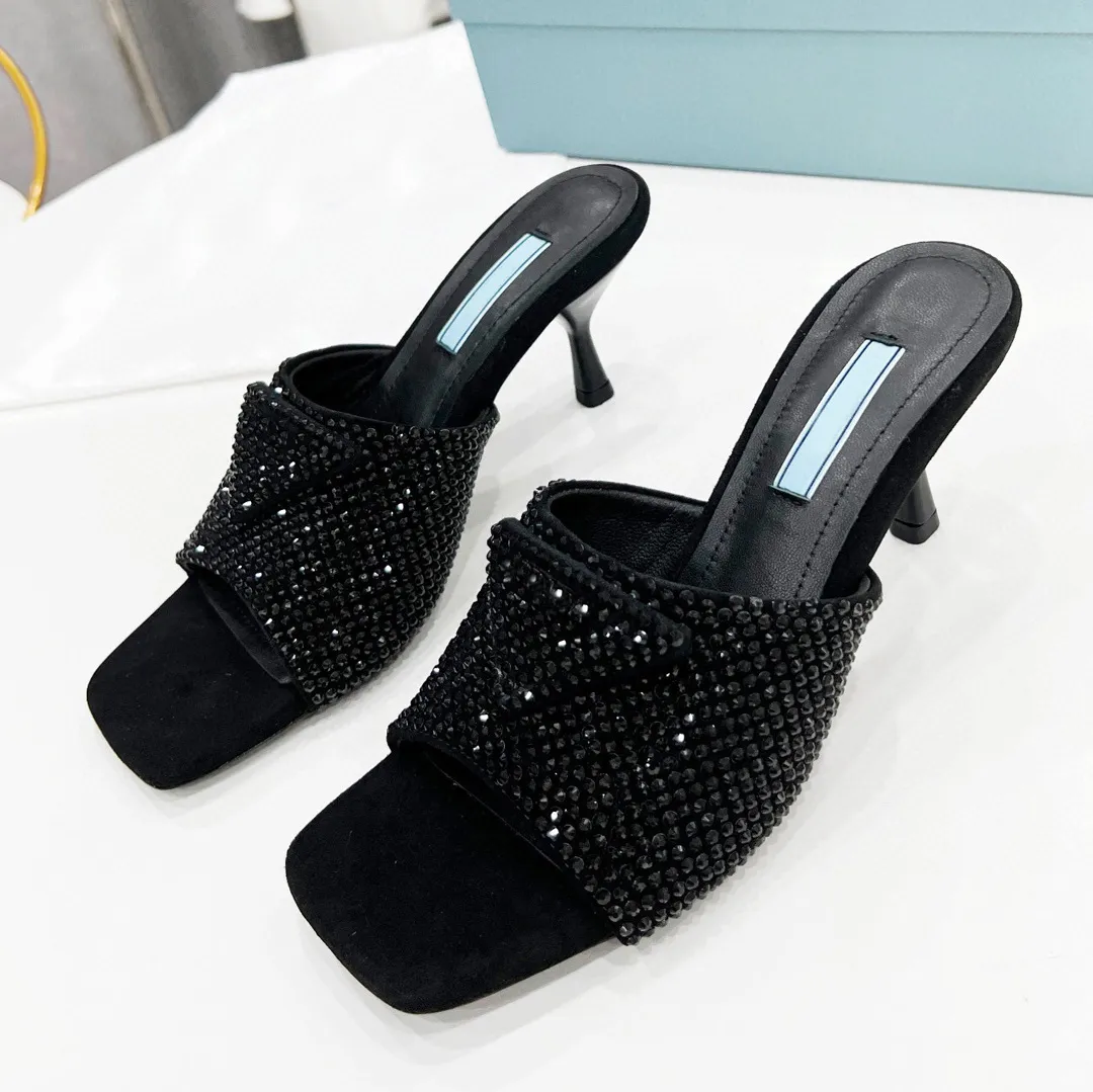 Zapatillas Sandalias Triángulo Sexy Gasa Rhinestone Decorativo Calico Señoras Zapatos de vestir Diseñador de lujo Tacón de cuero liso tacón bajo elegante