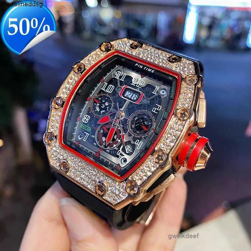 Relojes especiales online 700