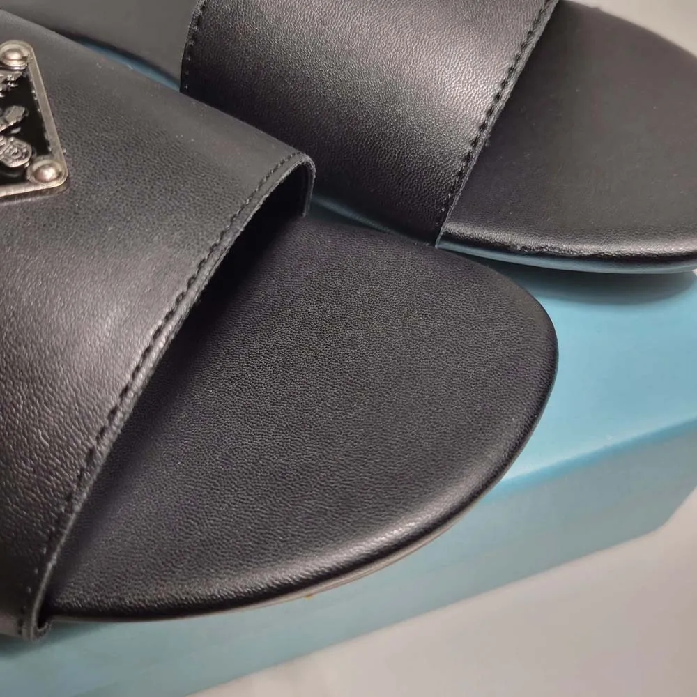 Designer Slippers Sandal Women Slides Luxury Orange Genuine Triangle Leather Outdoor Loafers Slide Ladies Shoe Beach Prad Sandal