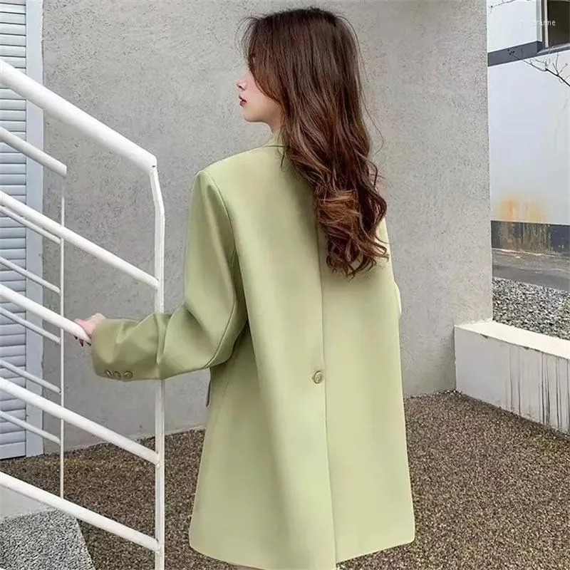 Abiti da donna Giacca da abito verde Donna Piccolo uomo 2023 Primavera Autunno Breve Blazer dimagrante casual da strada esplosivo di alta qualità