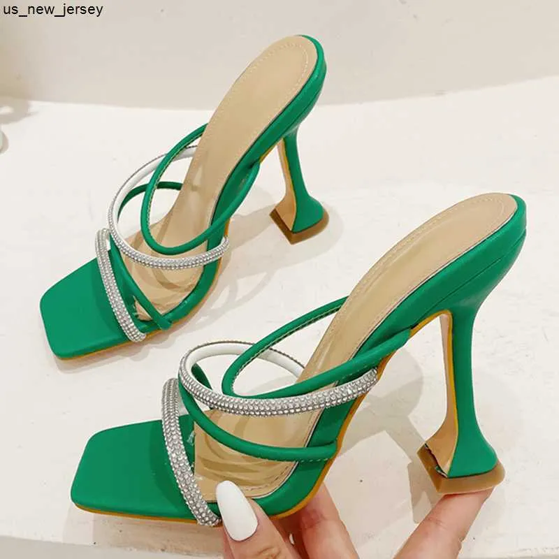 Sandali Liyke Sexy Crystal Banda Stretta Pantofole Strane Con