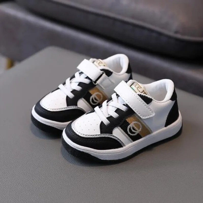 2023 nouveaux enfants chaussures décontractées vert noir 2 couleurs garçon chaussures respirant confortable baskets chaussures plates mode antidérapant bébé chaussures