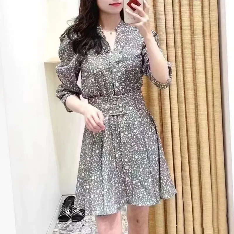 Floral Mini Dress - V-Neck, 3/4 Sleeve, Single Breasted. Shop Casual Dresses  for Women! from Dhgate Basic & Casual Dresses - price 73.44