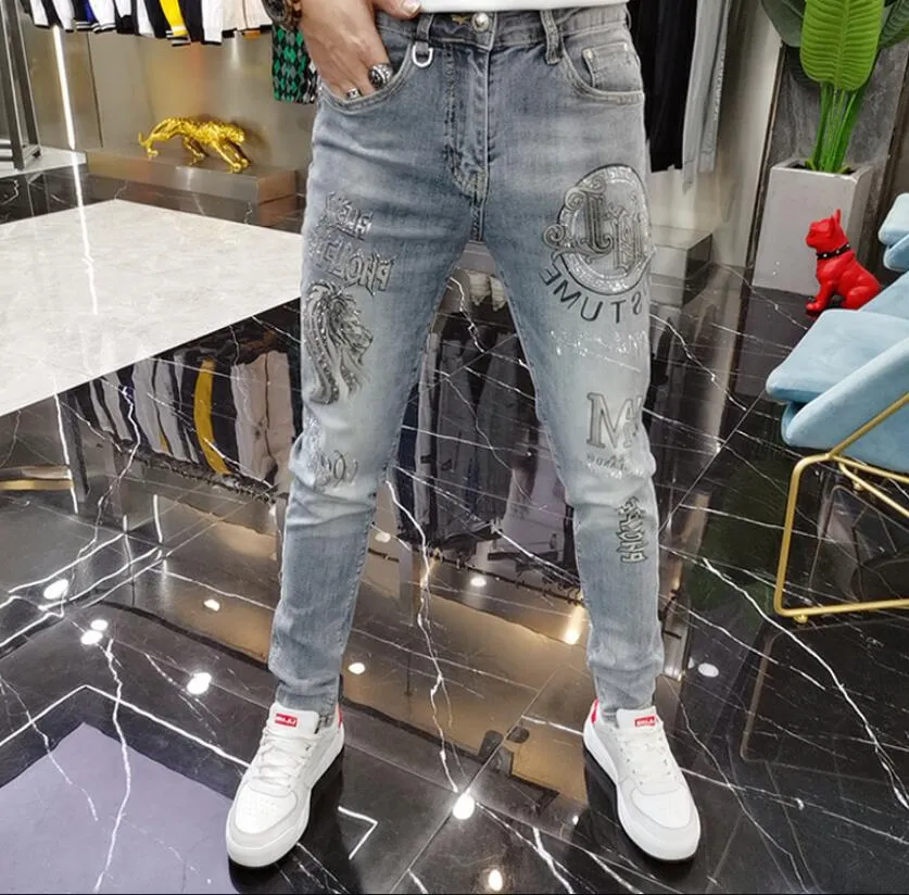 2023 printemps/été Europe Station jean hommes industrie lourde chaude diamant impression marque de mode décontracté Slim Fit petit pied pantalon