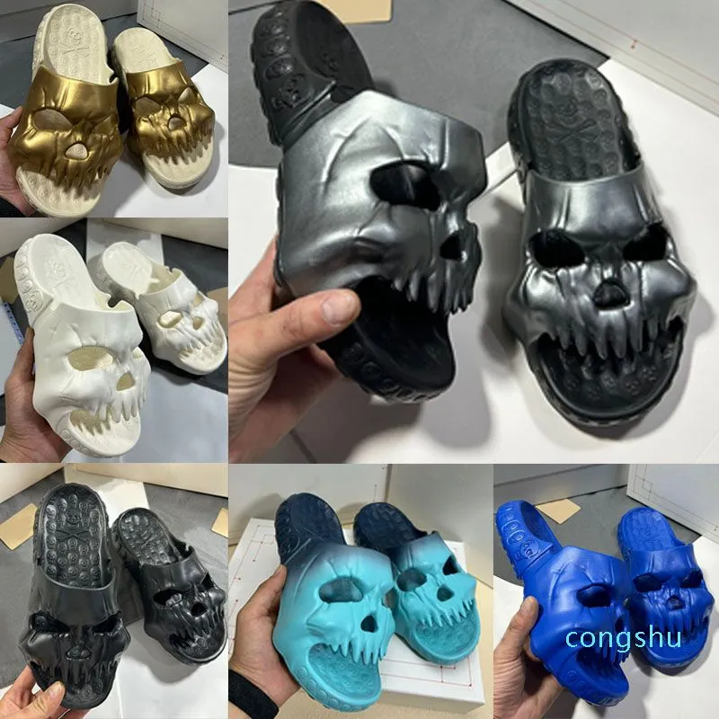 Kvinnor Mens Human Skeleton Slippers unika mönster Halloween Holiday tofflor Comfort Sole Ladies Gentlemen SeaBeach Slide Designer tofflor extra stor storlek